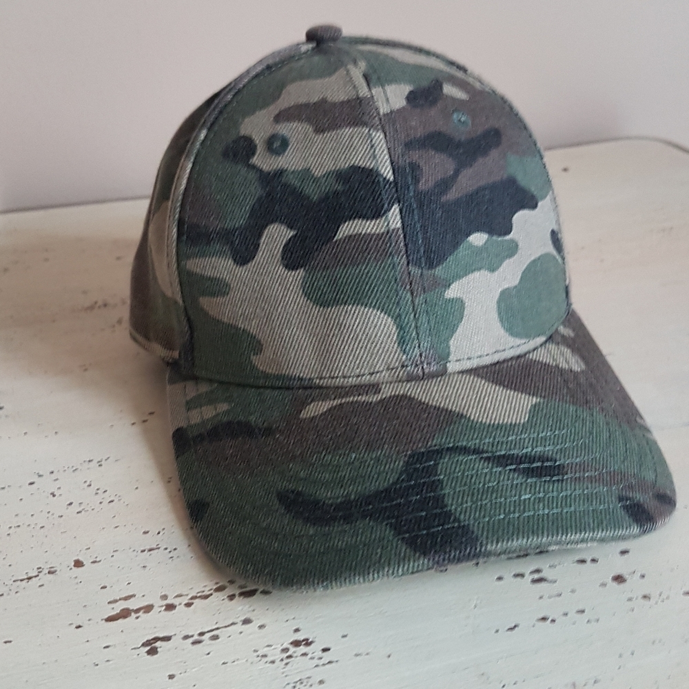 Unisex Camoflouge baseball cap